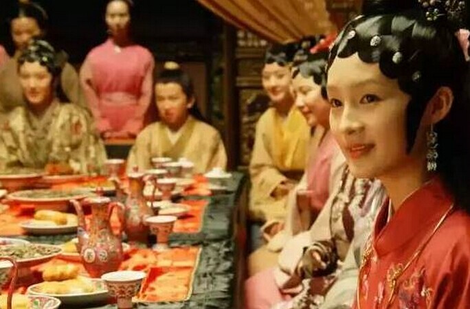 這家紅樓夢主題的小店，如何靠賣豬蹄實現(xiàn)月流水15萬？|餐飲界