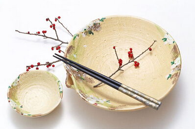 俏鳳凰、煲仔飯，那些開始挖掘中國(guó)傳統(tǒng)美學(xué)的餐飲!