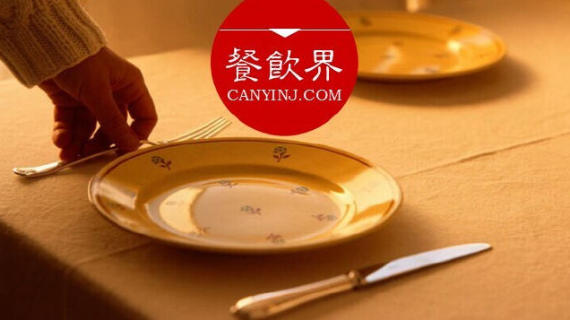 日本咖啡館馬失前蹄，原因竟是品牌升級(jí)？#周末一參#