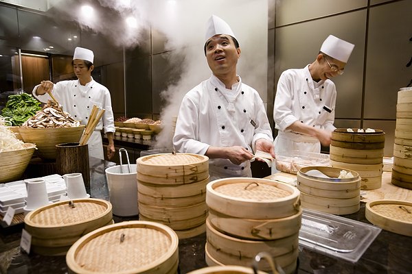 “名廚亮灶”是否能讓餐飲外賣出現(xiàn)新轉(zhuǎn)機(jī)？
