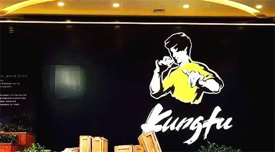 真功夫升級(jí)，代言人“逆齡生長(zhǎng)”，不做直營(yíng)做眾籌？