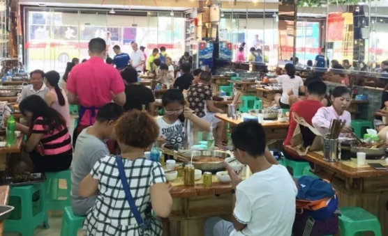 租金漲10倍，串串4角生意怎么做？揭秘重慶最老串串年收100萬