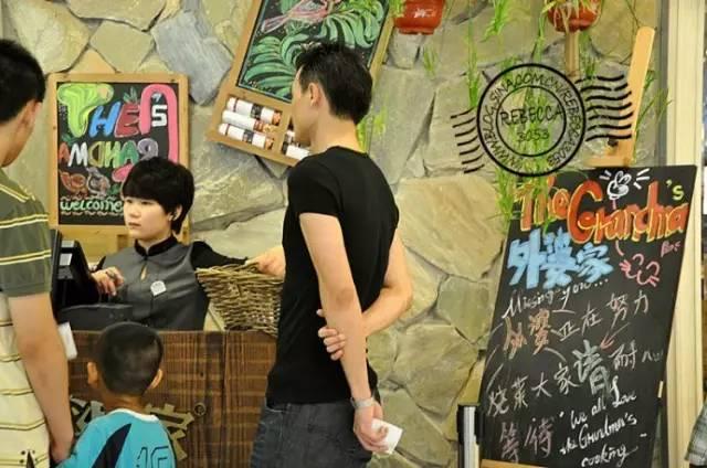 一家生意火爆的餐廳，菜品有那些門道？|餐飲界