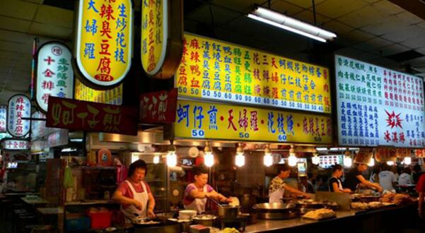 上海多區(qū)探索小餐飲備案制 情與法如何平衡？