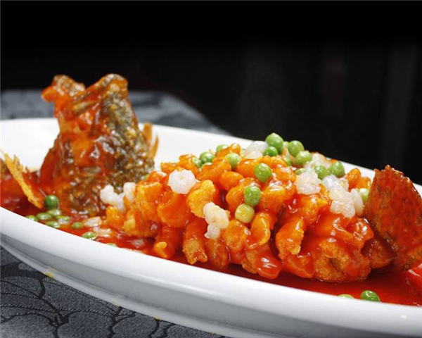 10道主打菜17年不漲價還越掙越多，這家老牌餐廳怎么做到的？|餐飲界
