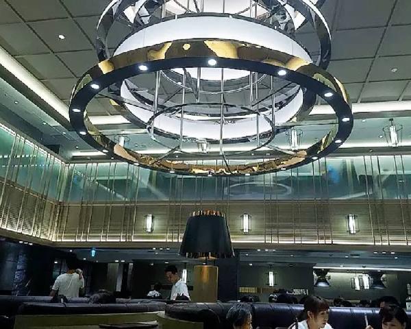 海底撈、小肥羊全面“入侵”日本，這畫風(fēng)怎么回事？