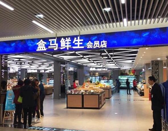 開便利店、書店、花店、家具店……餐飲老板開始跨界反攻！