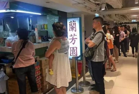 小店火爆65年，每日賣茶逾千杯，卻婉拒所有商業(yè)合作？