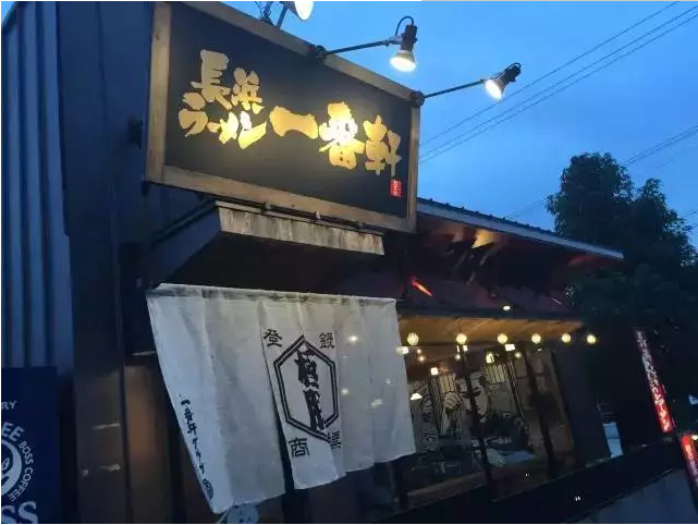 這家小店靠這6個(gè)秘訣，30個(gè)座位日流水2萬|餐飲界