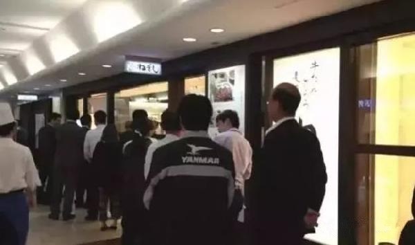 “奇葩”餐廳每平米日賣3.5萬，34年只開了34家店！