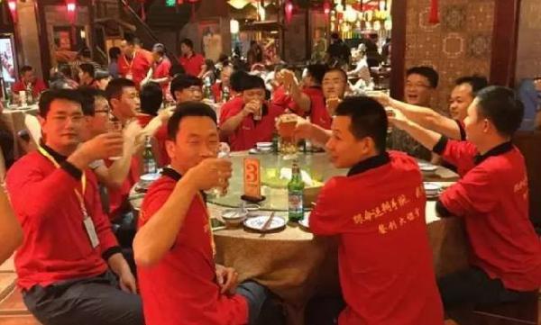 年底，又到了檢驗(yàn)餐飲員工忠誠度的時節(jié)......|餐飲界