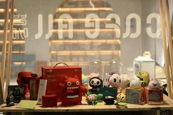 敢把店開到1500㎡，這家咖啡館是這樣持續(xù)吸引顧客的