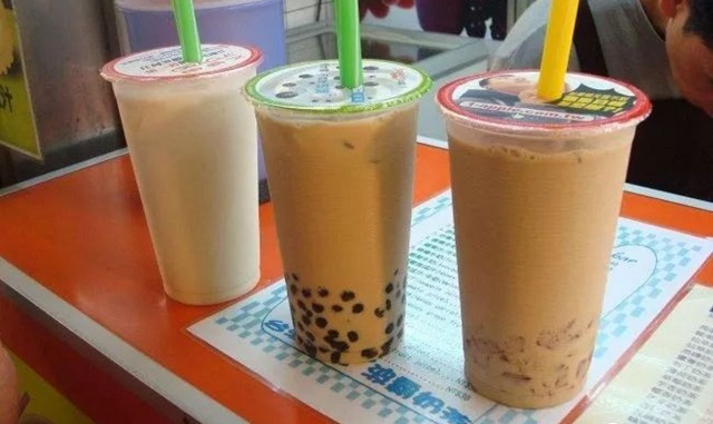 一點(diǎn)點(diǎn)、貢茶、Coco都可等14款“無糖”奶茶竟然都含糖