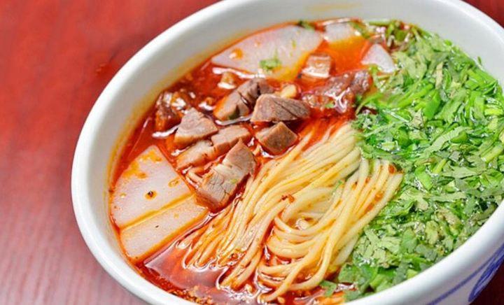 小吃物種大變革：這還是你認(rèn)識的蘭州拉面嗎？