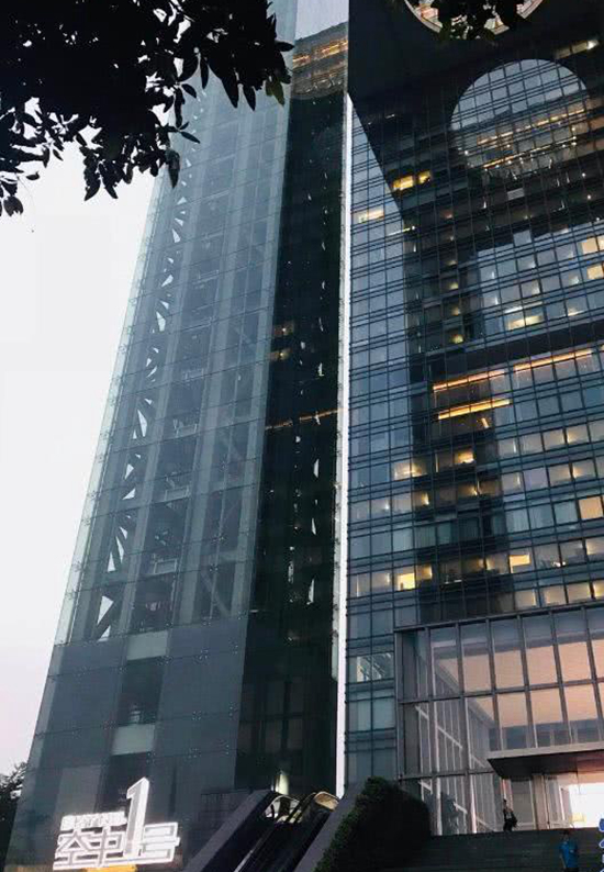 廣州5家餐館被通報(bào)點(diǎn)名！電話暗訪仍死守最低消費(fèi)門(mén)檻