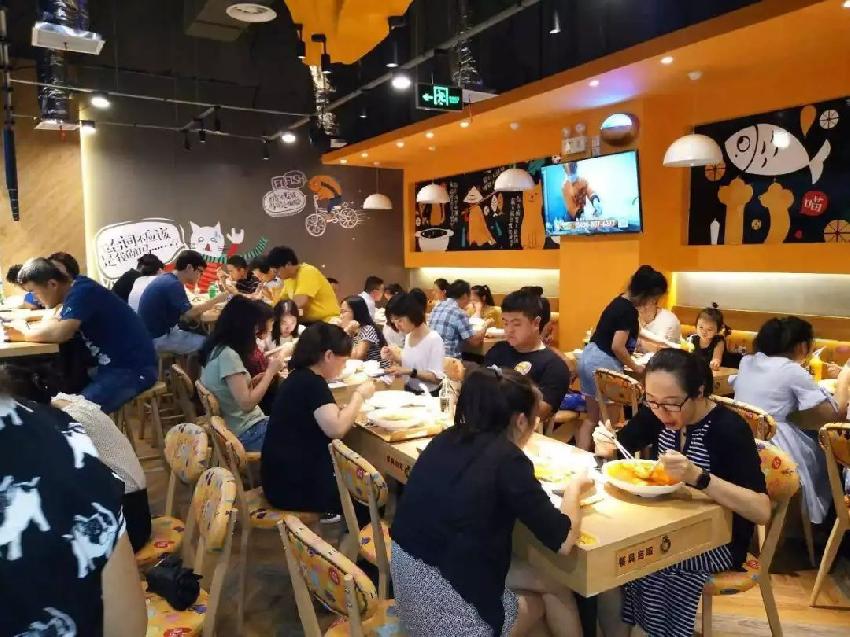 小龍坎巴奴等川渝鍋市場被占僅剩13％，兇手是誰？