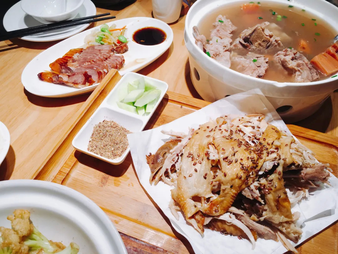 數(shù)字化驅(qū)動新趨勢！連鎖餐飲品牌多維占位新興市場