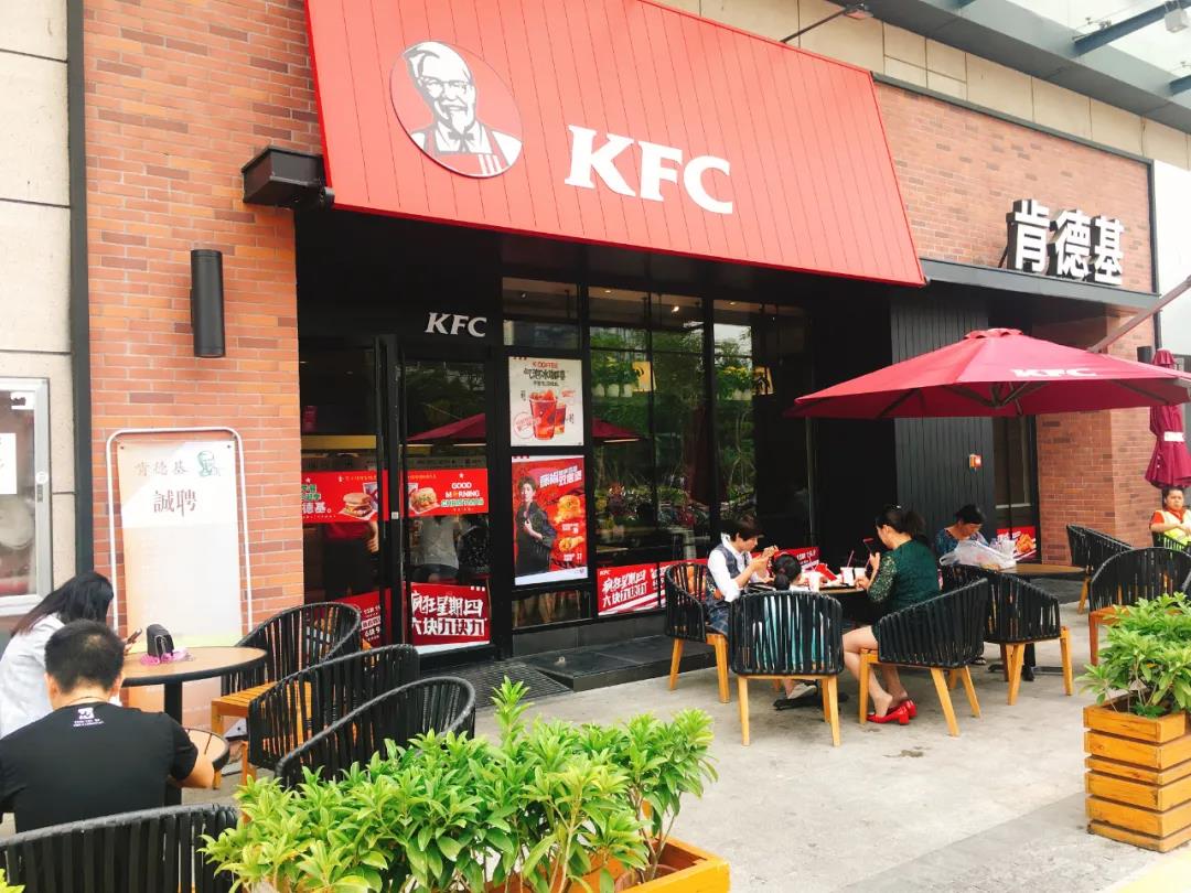 門店超10000家，“餐飲巨無霸”百勝中國回港上市，縱有肯德基也難挽頹勢？
