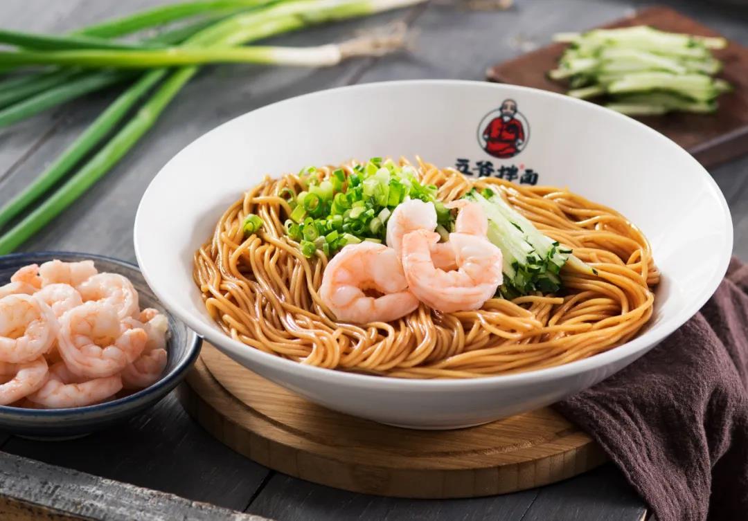 餐飲大事件238期 |廣州餐飲勝利在望、“五爺拌面”獲投3億元、海底撈張勇回應(yīng)股價下跌、喜茶估價600億|餐飲界