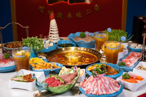 餐飲品牌升級策略：蛙二爺新IP鮮活亮相，諧音梗玩轉(zhuǎn)傳播記憶