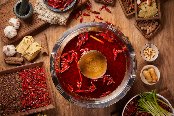 一把椒麻入熱湯，千年鮮香火鳳祥