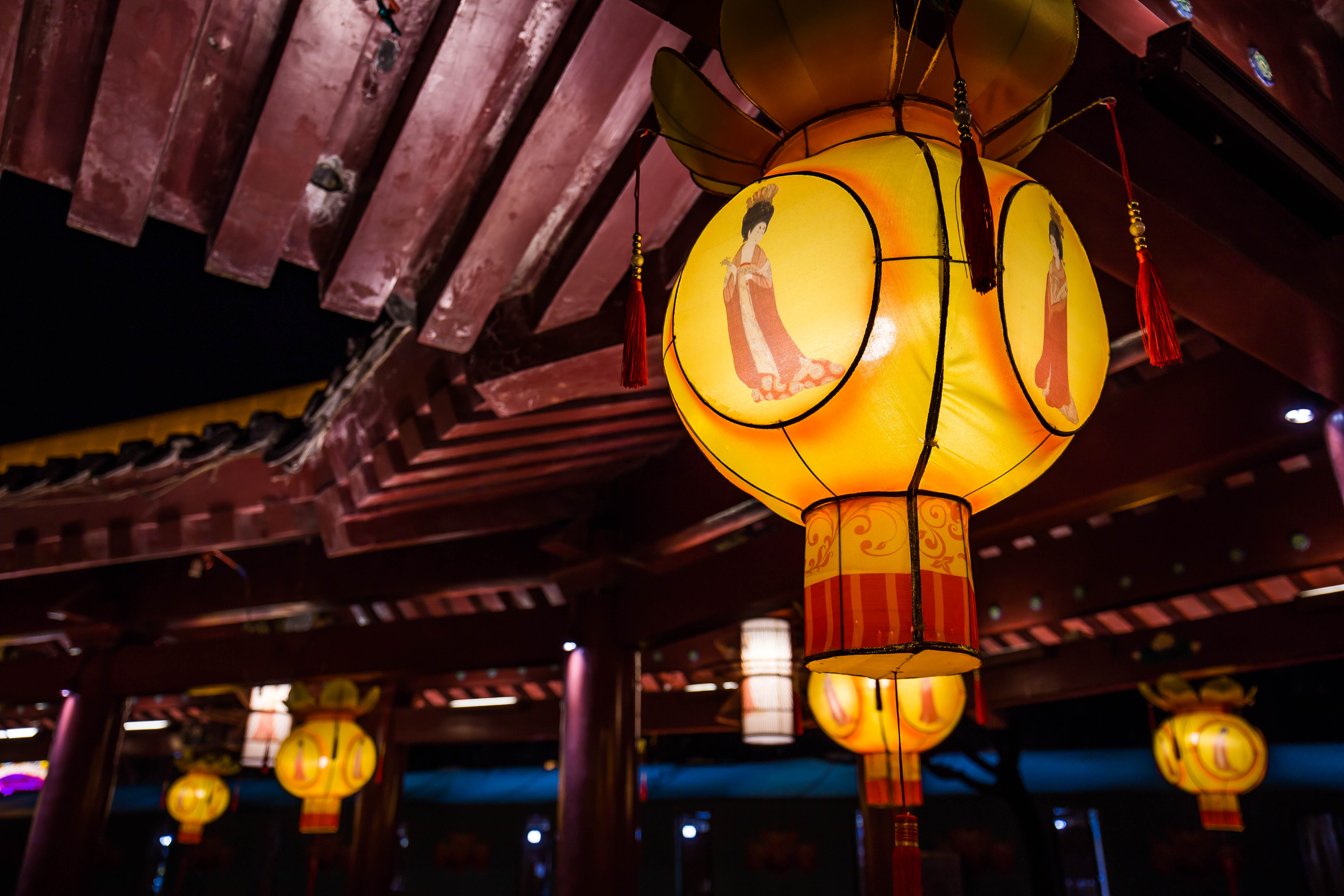 婚宴新趨勢(shì)，這家宴會(huì)廳太燃了，讓顧客一秒“夢(mèng)回大唐”！