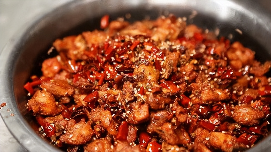 沒有火鍋和串串，川菜還能風(fēng)光起來嗎？｜案例