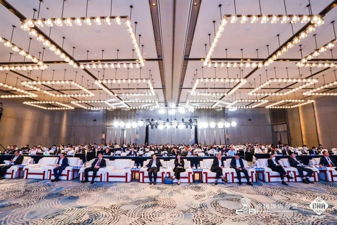 喜報(bào)！潘多拉飲食集團(tuán)榮獲“2022年度團(tuán)餐領(lǐng)跑者TOP100”