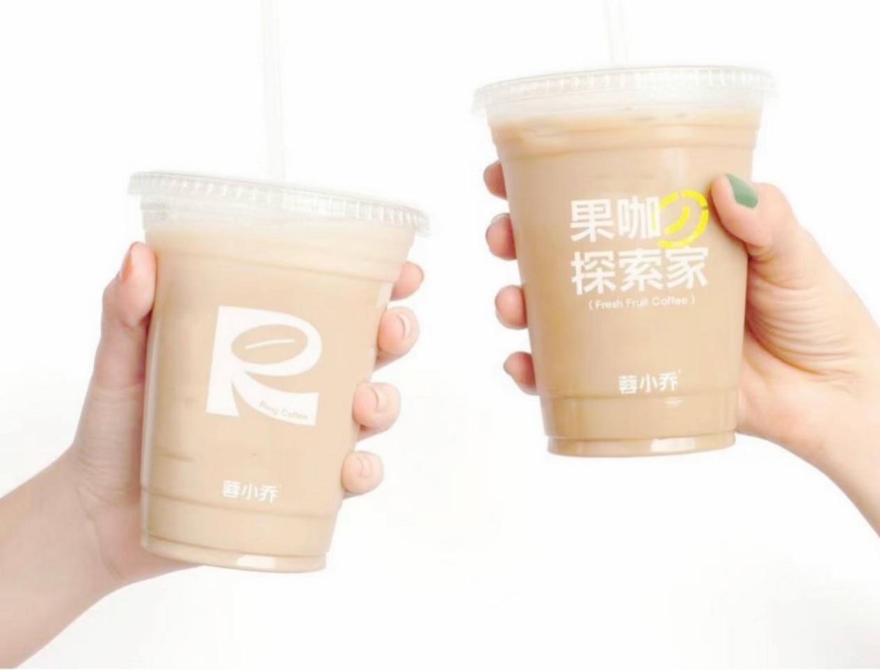 “鮮果+咖啡”出新組合，蓉小喬在搞事情??！