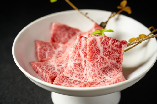 哈利甜橙和牛|高端和牛品牌，給你入口即化的美食體驗