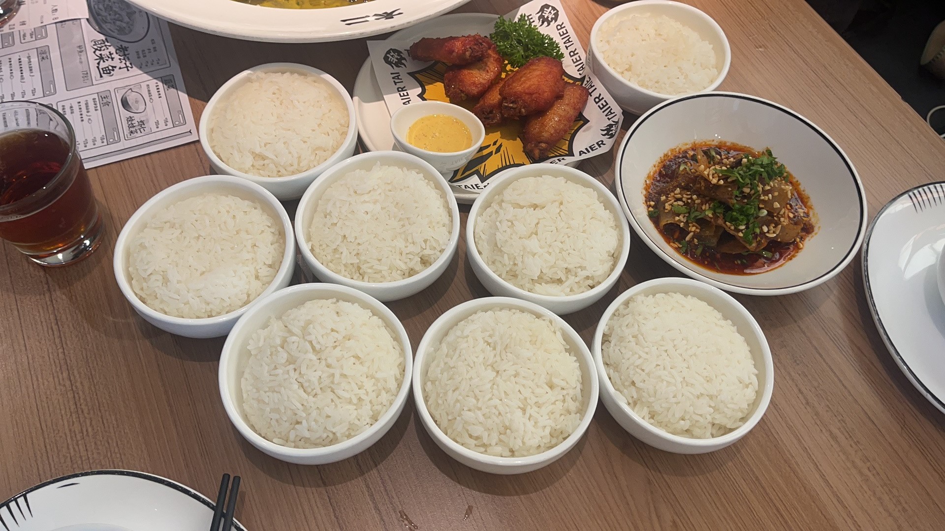 靠一碗米飯破局，底層邏輯是什么？