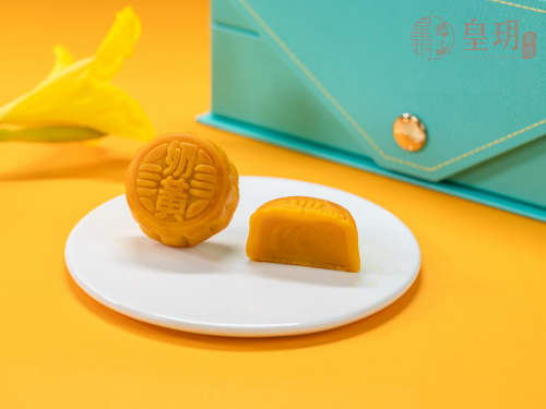  皇玥月餅券換領(lǐng)現(xiàn)場(chǎng)迎高峰，到底什么月餅最值得買(mǎi)？