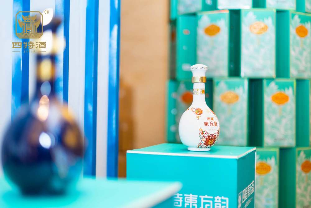 探秘豐富多彩的江西春節(jié)習(xí)俗，品味四特酒里的家鄉(xiāng)味