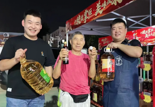 勇?lián)肫筘?zé)任，中糧餐飲為團膳食用油市場提供“長板參考”