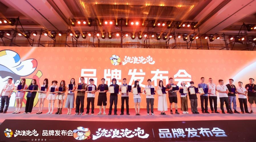 加盟商開走保時(shí)捷，消費(fèi)者參與品質(zhì)共建！
